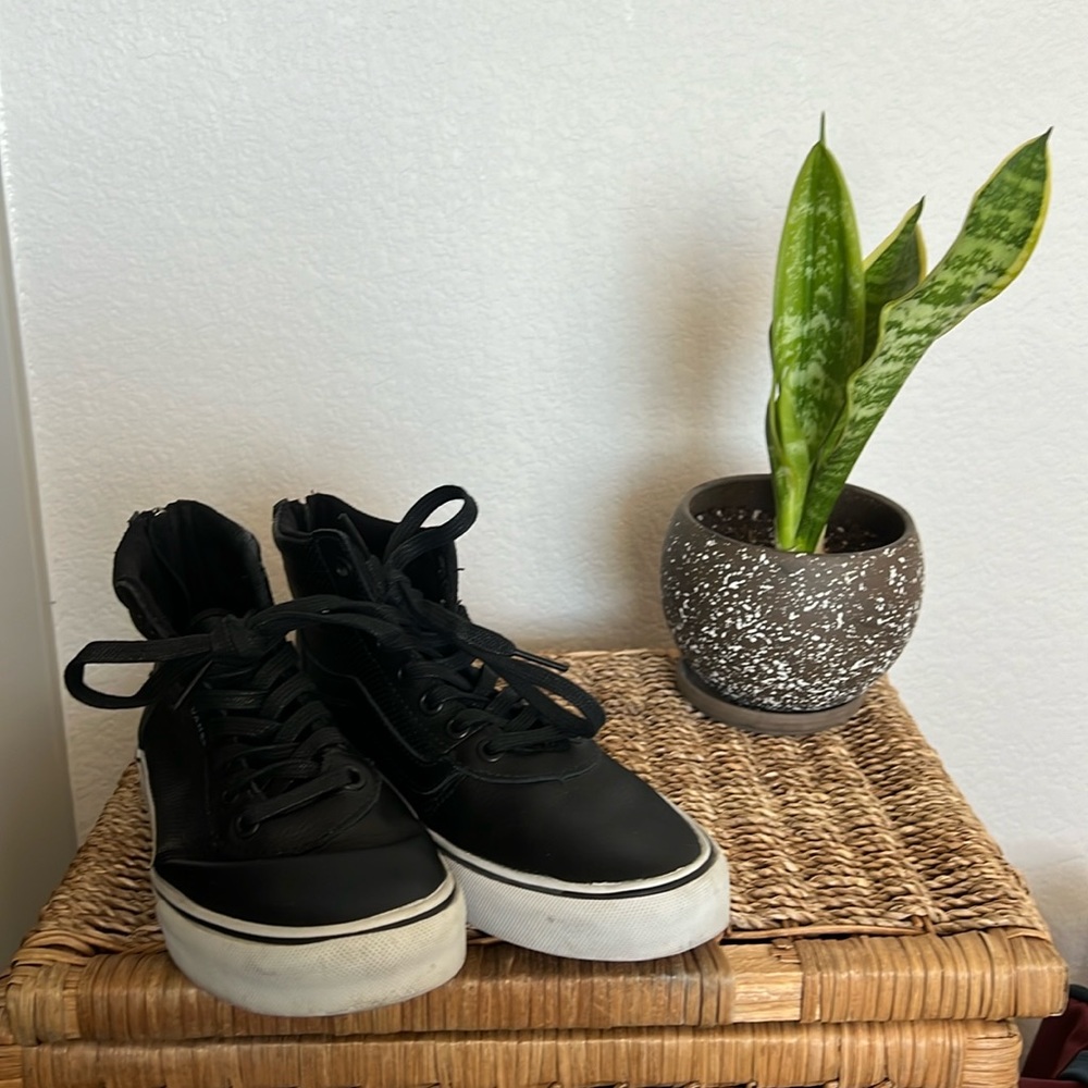 Black Faux Leather Vans. Size 6